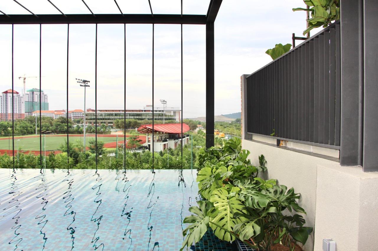 Bell Suites @ Sunsuria City Sepang Bagian luar foto